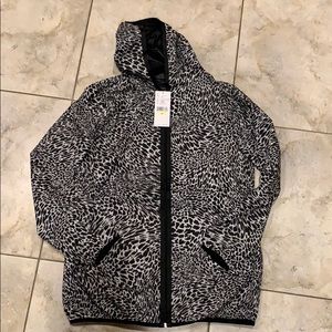 NWT Karen Kane windbreaker